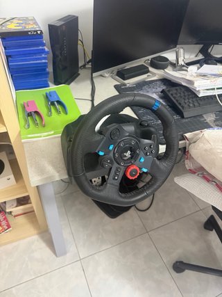 Logitech G29 con cambio manuale