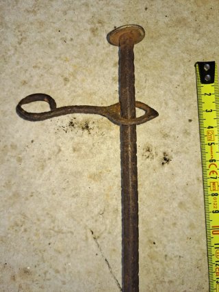 Balanza romana antigua de hierro