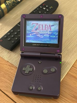 Nintendo Game Boy Advance SP Morado