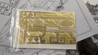 Maqueta Trumpeter Russian T-80U MBT 1/35