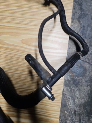 Tubo combustible bomba inyectora N47
