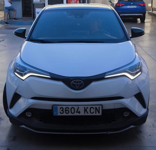 Toyota C-HR 1.8 125H Dynamic Plus