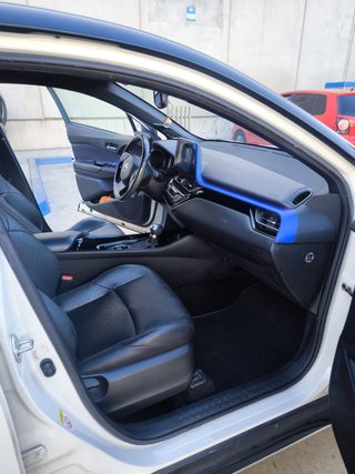 Toyota C-HR 1.8 125H Dynamic Plus