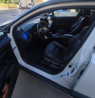 Toyota C-HR 1.8 125H Dynamic Plus