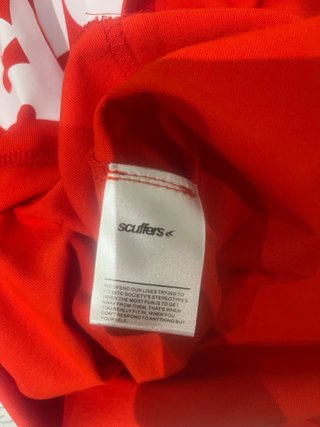 Camiseta Scuffers Roja
