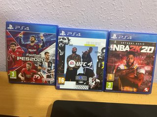 PS4 Slim + 2 mandos y 3 juegos