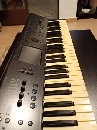 Sintetizador Korg M50 61