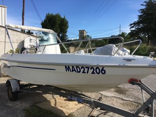 Barco Aquamar 20 8 personas 90 CV