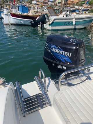 Barco Aquamar 20 8 personas 90 CV
