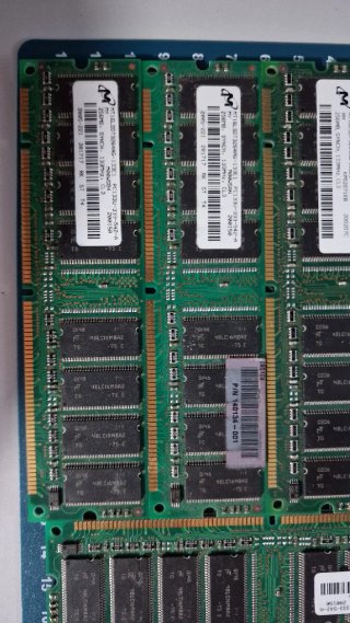 Memorias RAM Micron 256MB PC133