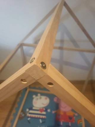 Casita de madera para niños