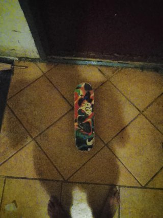 Patinete de dedo con diseño