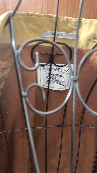 Gabardina Burberry Clásica Beige Talla 42