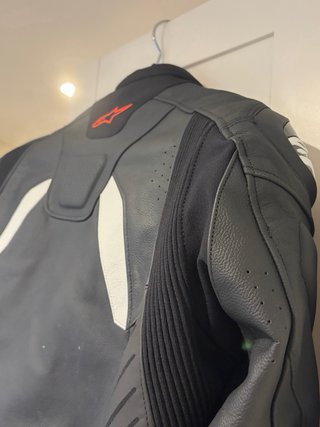 Chaqueta Alpinestars GP Plus G4 Negra Cuero