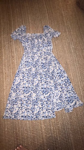 Varios vestidos cortos de verano. 5 € cada uno