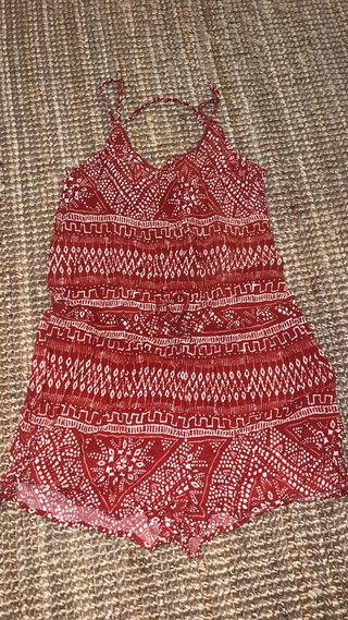 Varios vestidos cortos de verano. 5 € cada uno