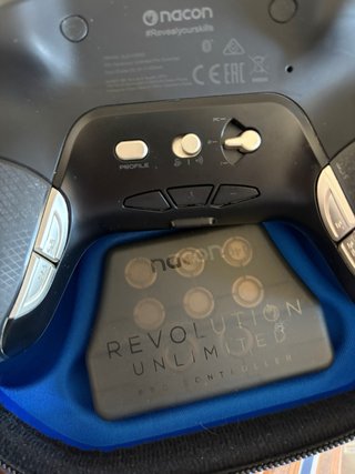 Mando PS4 Nacon Pro Controller