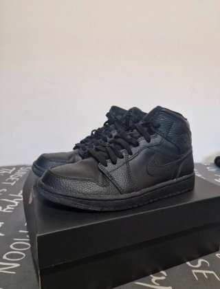 Nike Air Jordan 1 Negras Talla 40.5