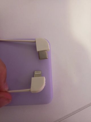 Cargador Portátil Morado