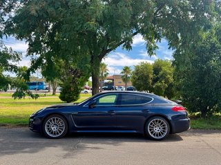 Porsche Panamera 4s