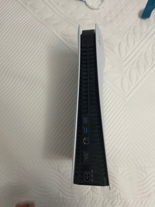 PS5 con 2 controller