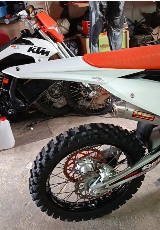 KTM SX 125 Inyección 2024 86 h nuca circuito