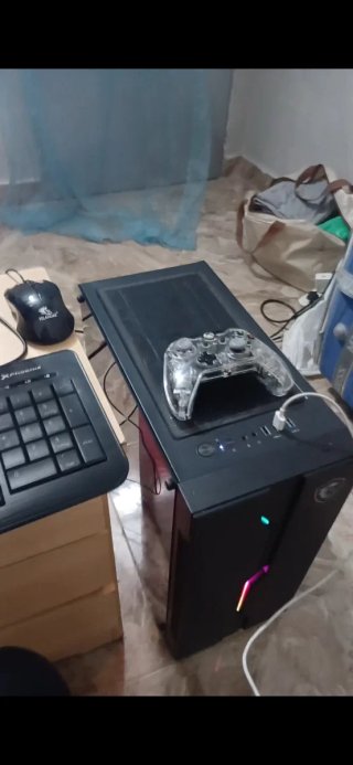 PC da gioco con controller