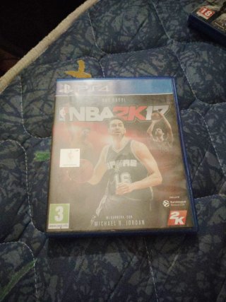 Controller PS4 + 5 Giochi