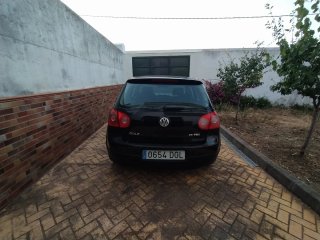 Volkswagen Golf 2004