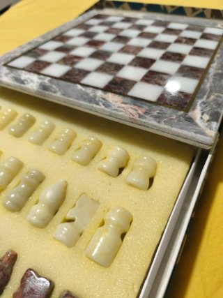 Tablero de ajedrez de mármol