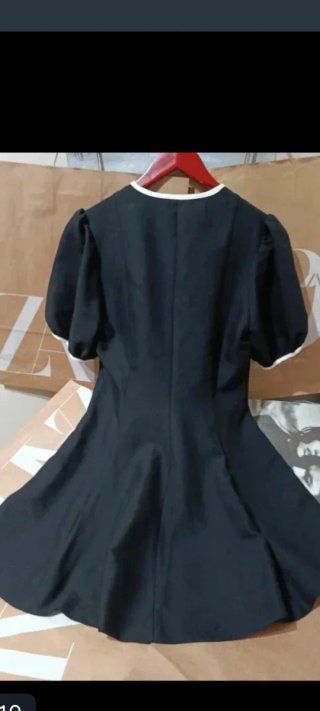 Vestido Zara negro con lazos