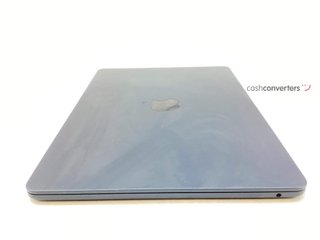 portatil apple apple macbook air m2 8-core 3.4 13 (8gpu) (2022) (a2681)