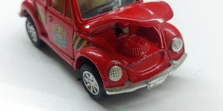 Coche Juguete VW Beetle Rojo 28