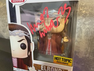 Elrond #635 firmado Hugo Weaving – Hot Topic