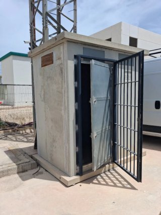 Caseta de hormigón prefabricada