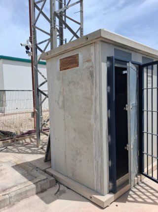 Caseta de hormigón prefabricada
