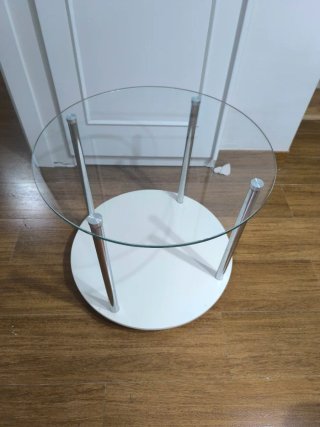 Mesita auxiliar cristal redonda Alt. 45cm.