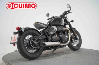 TRIUMPH BONNEVILLE BOBBER