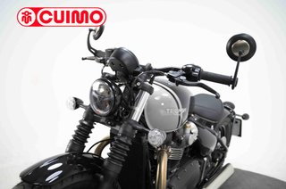 TRIUMPH BONNEVILLE BOBBER