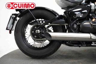TRIUMPH BONNEVILLE BOBBER