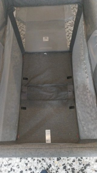Cuna de viaje plegable gris