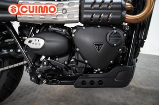TRIUMPH SCRAMBLER 900
