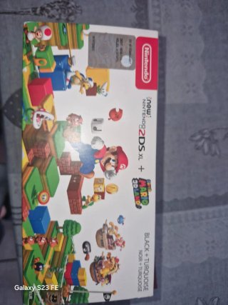New Nintendo 2DS XL Super Mario 3D Land