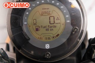 HUSQVARNA SVARTPILEN 401