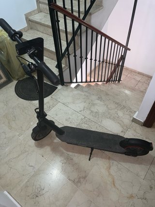Patinete Eléctrico Negro