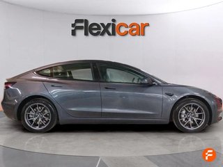 Tesla Model 3 RWD