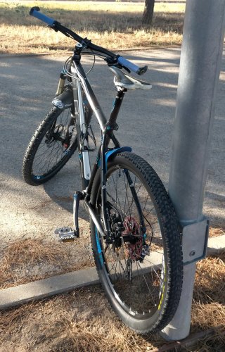Bicicleta Cube LTD PRO 27,5 Aluminio Modificada
