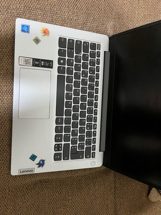 Portátil Lenovo Plata