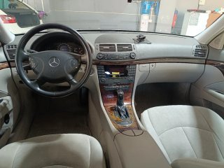 Mercedes-Benz Clase E 2005