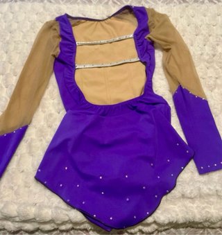 Maillot patinaje artístico morado y plata 12/14